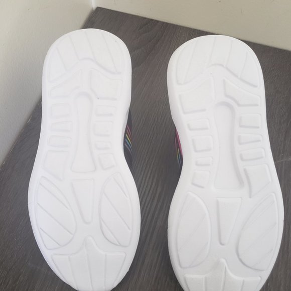 Kids sneakers - Picture 3 of 3